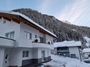 Apartment Christians Hamat by Interhome